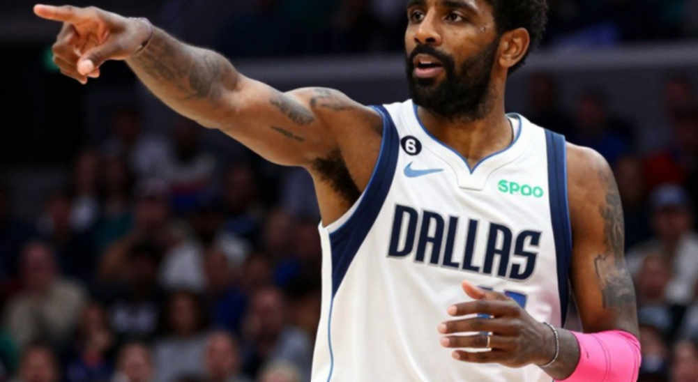 Kyrie Irving trở lại sau 20 tháng ở Macau: Dallas Mavericks và canh bạc vào một đầu gối đã đứt