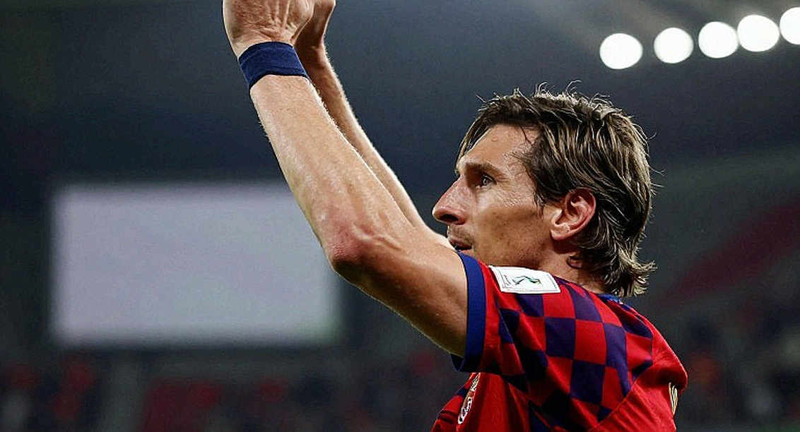 The Viewing-Angle Error: When Football Conclusions Are Built on Empty Data The Viewing-Angle Error: When Football Conclusions Are Built on Empty Data
