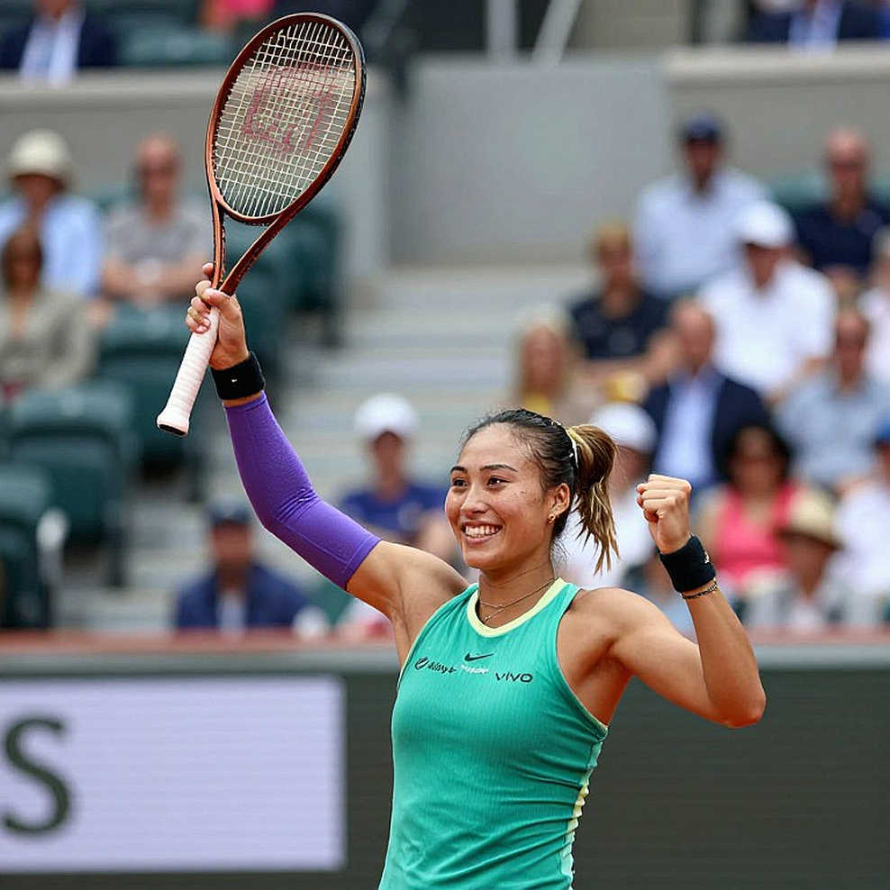 Ningbo, ngày thứ ba: Fernandez và 5 giờ 52 phút, Kostyuk rút lui, và tấm vé WTA Finals của Muchova