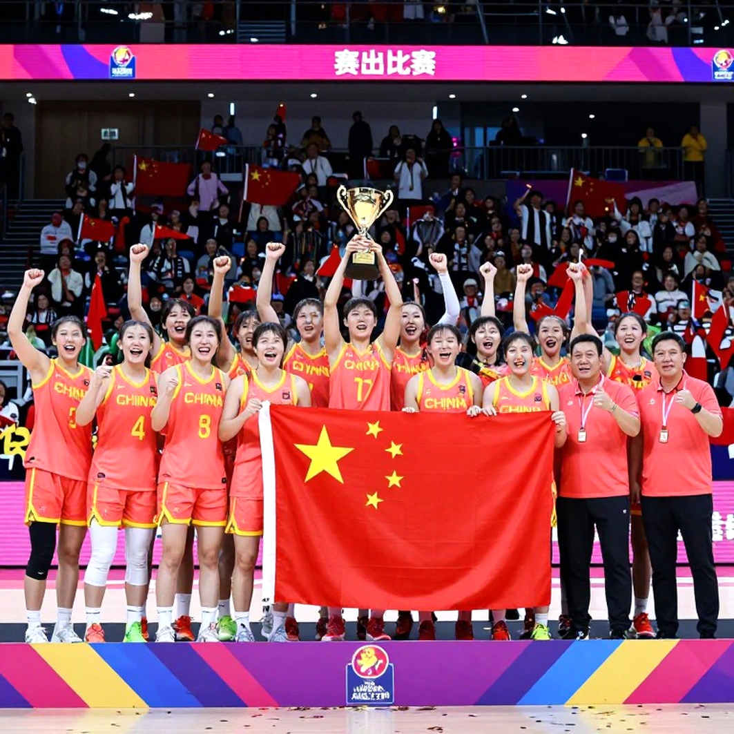 Câu chuyện bên kia tấm màn số liệu: Khi dữ liệu V-League là một tờ giấy trắng