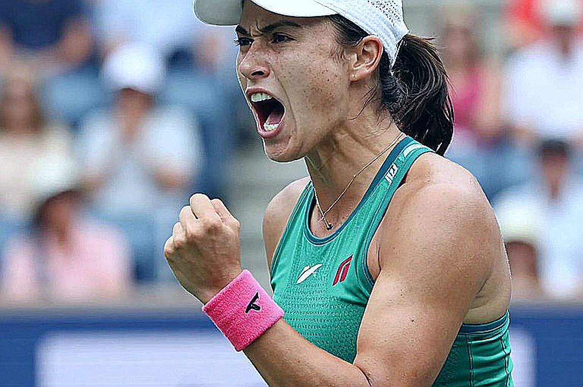 ATP Thượng Hải 2026: Sinner nghỉ hết mùa vì chấn thương đầu gối, Tsitsipas leo lại bảng xếp hạng, Djokovic chạm mốc 102 danh hiệu