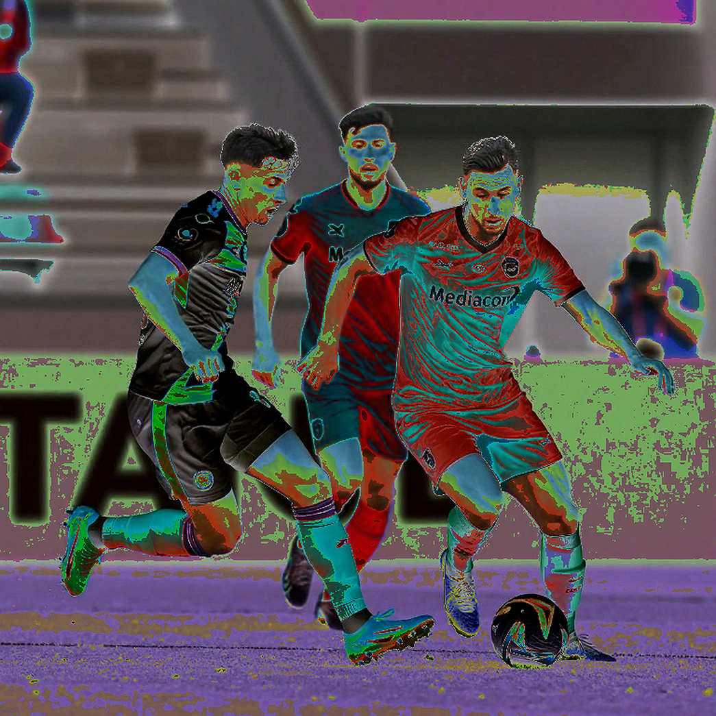 Nguyen Xuan Son Out at Minute 69: Vietnam's Structural Test Before Thailand Nguyen Xuan Son Out at Minute 69: Vietnam's Structural Test Before Thailand