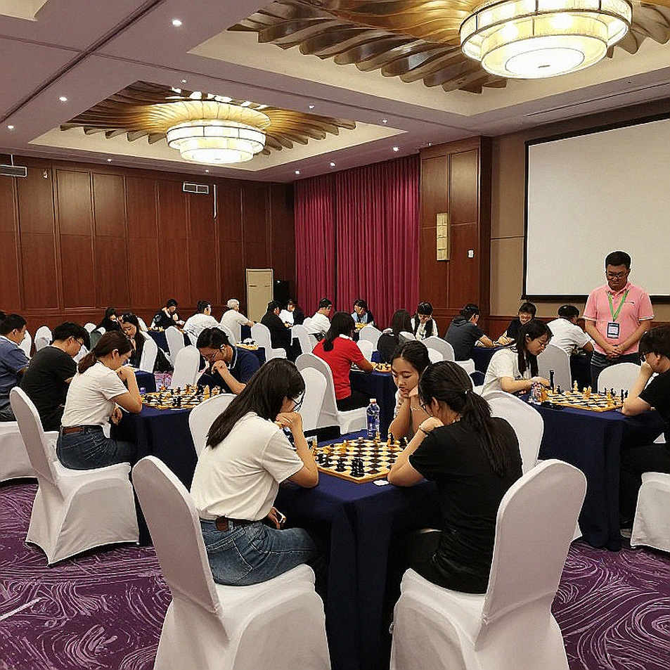 Double Agent và cột mốc 63 nước chiếu: khi cỗ máy chứng minh điều 58 năm con người để ngỏ