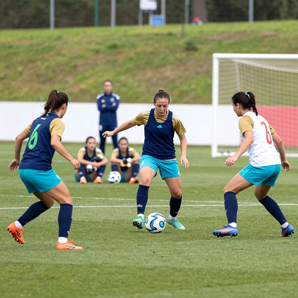 Ümraniyespor Thắng Trên Sân Nhà Danh Nghĩa Của Van Spor: Khi Lợi Thế Sân Nhà Bị Đánh Cắp