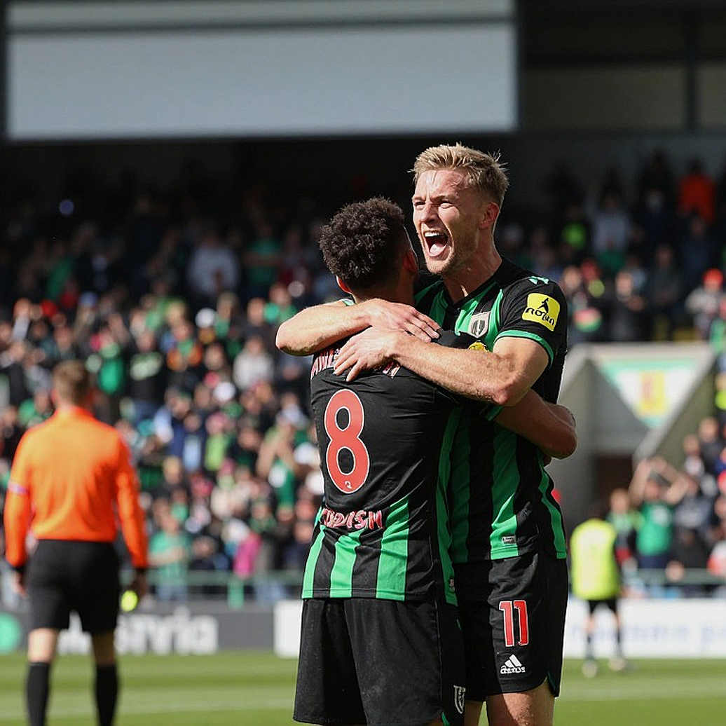 Ba cú ace của Tkzin và bài toán mẫu số: Bốn trận quét 2-0 của Americas tại VALORANT Champions Thượng Hải Ba cú ace của Tkzin và bài toán mẫu số: Bốn trận quét 2-0 của Americas tại VALORANT Champions Thượng Hải